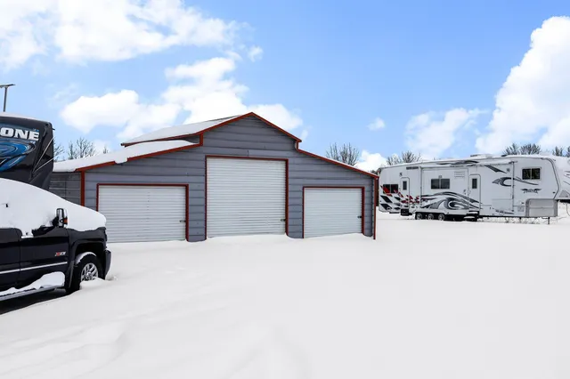 $299,900 | 3011 East Empire Avenue, Benton Harbor, MI 49022