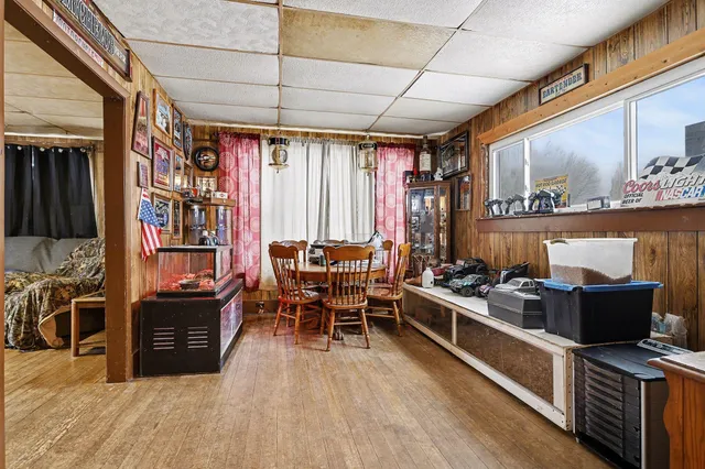 $299,900 | 3011 East Empire Avenue, Benton Harbor, MI 49022