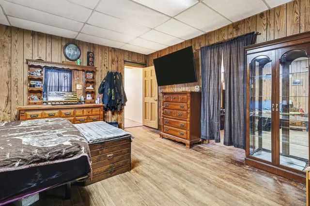 $299,900 | 3011 East Empire Avenue, Benton Harbor, MI 49022