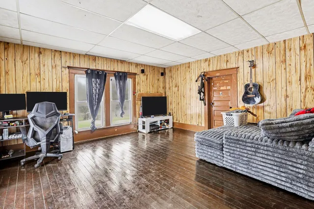 $299,900 | 3011 East Empire Avenue, Benton Harbor, MI 49022