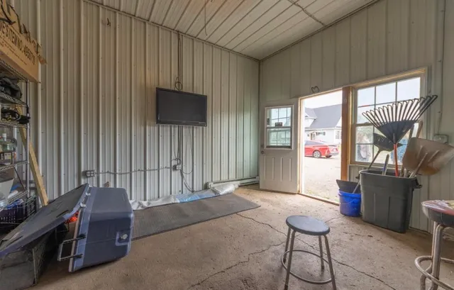 $299,900 | 3011 East Empire Avenue, Benton Harbor, MI 49022