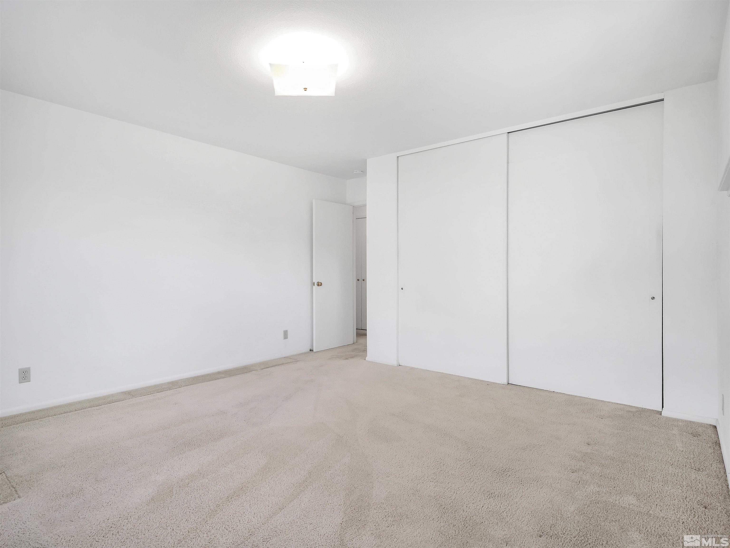 875 Bollen Circle Gardnerville, NV 89460 - Photo 11 of 26 a view of an empty room