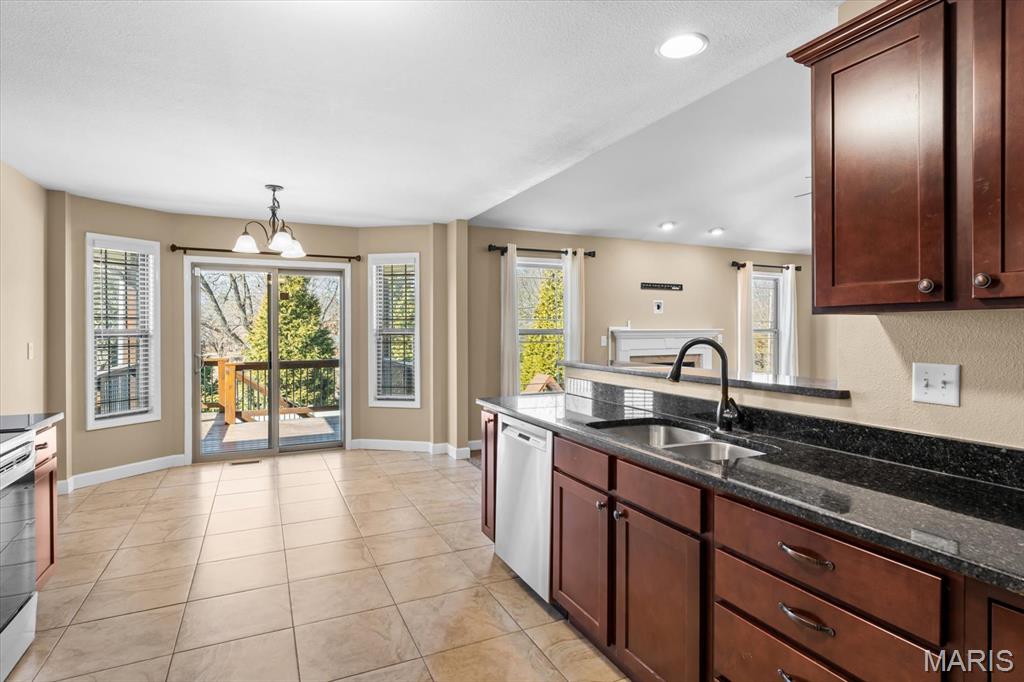 1239 Rutledge Drive Troy, IL 62294 - Photo 16 of 41