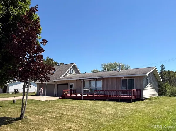 $324,900 | W7897 South Lake Antoine Road, Iron Mountain, MI 49801