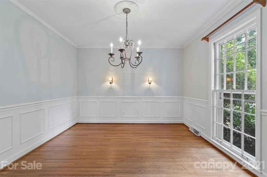 6124 Gate Post Road Charlotte, NC 28211 - Photo 11 of 40 Gallery Image 11