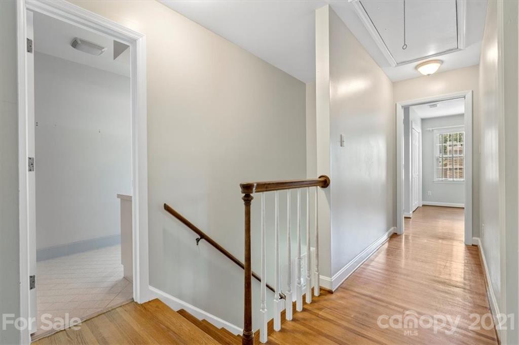 6124 Gate Post Road Charlotte, NC 28211 - Photo 23 of 40 Gallery Image 23
