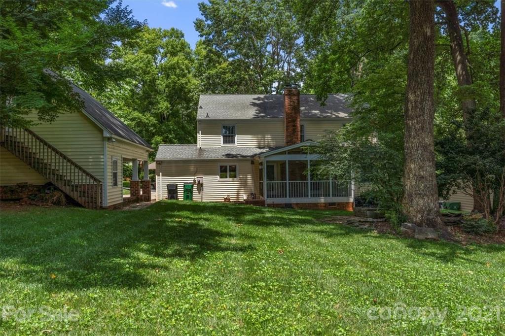6124 Gate Post Road Charlotte, NC 28211 - Photo 35 of 40 Gallery Image 35