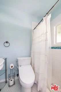 $1,749,000 | 330 North Gower Street, Los Angeles, CA 90004
