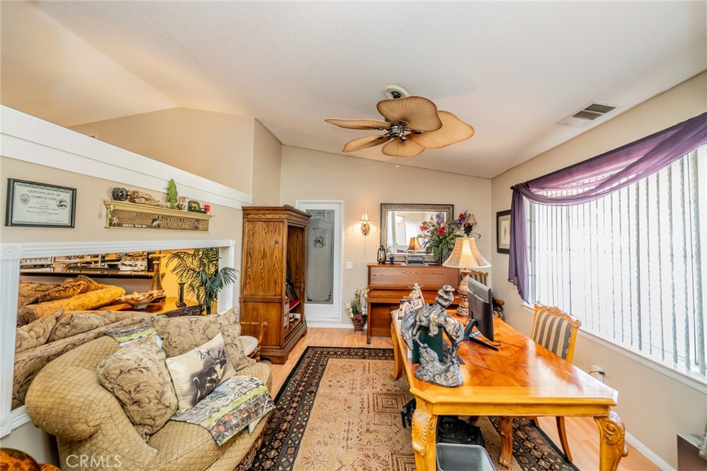 12274 Mountain Road Pinon Hills, CA 92372 - Photo 12 of 60
