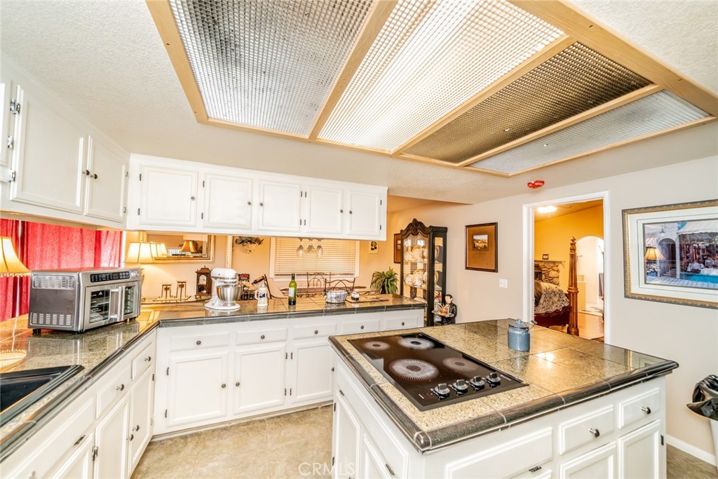 12274 Mountain Road Pinon Hills, CA 92372 - Photo 32 of 60