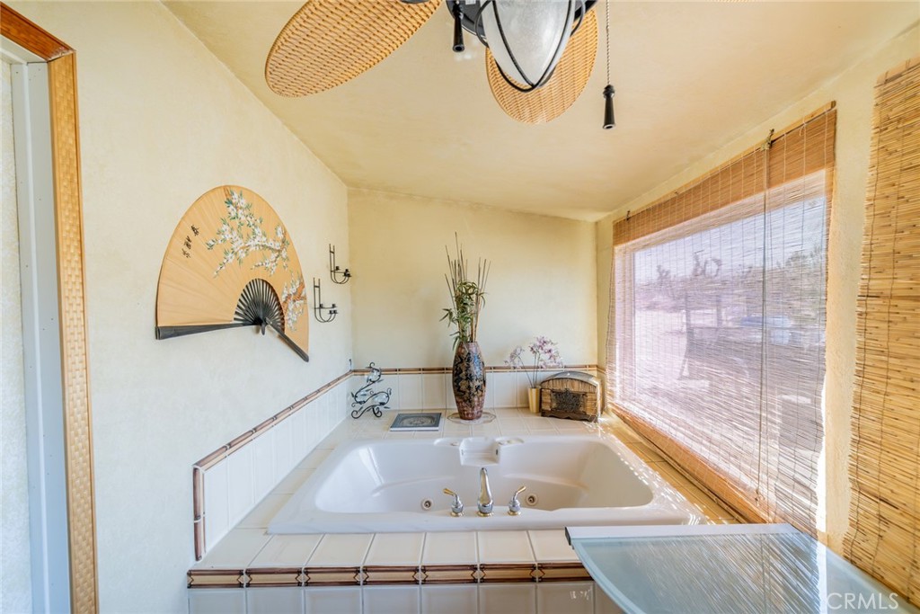 12274 Mountain Road Pinon Hills, CA 92372 - Photo 34 of 60