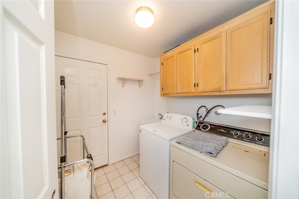12274 Mountain Road Pinon Hills, CA 92372 - Photo 39 of 60