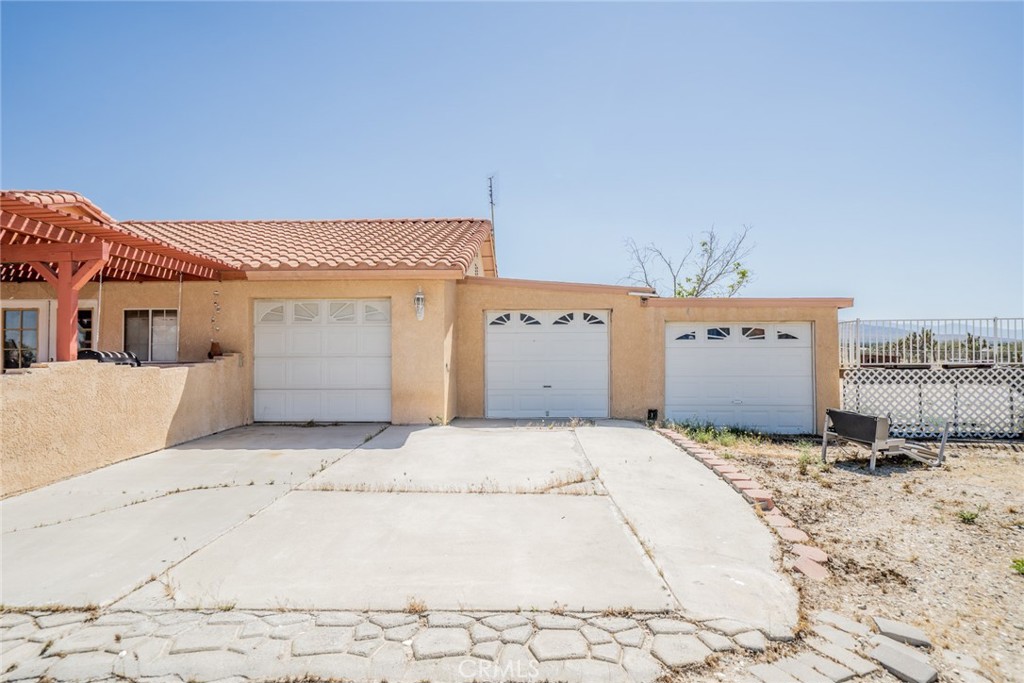 12274 Mountain Road Pinon Hills, CA 92372 - Photo 44 of 60