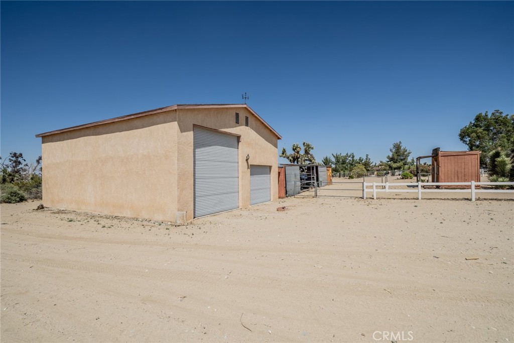 12274 Mountain Road Pinon Hills, CA 92372 - Photo 48 of 60
