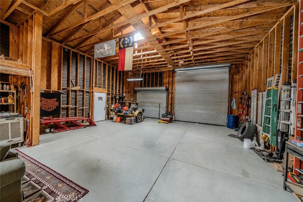 12274 Mountain Road Pinon Hills, CA 92372 - Photo 49 of 60