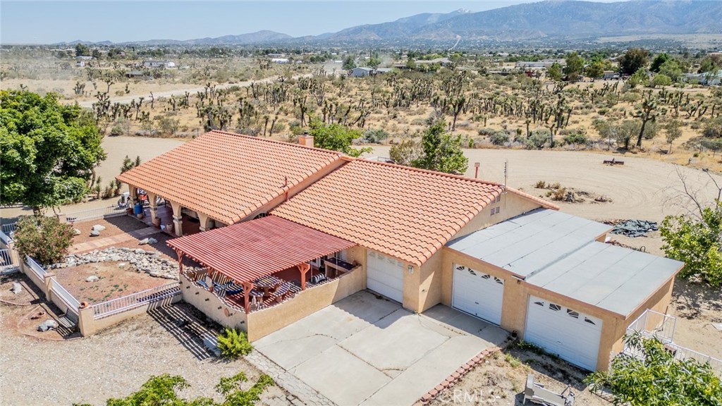 12274 Mountain Road Pinon Hills, CA 92372 - Photo 54 of 60