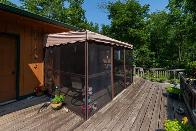 $750,000 | 27130 89th Street, Salem Lakes, WI 53168