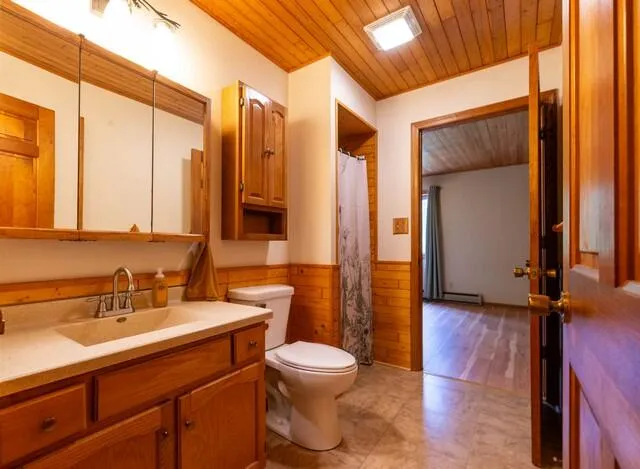 $750,000 | 27130 89th Street, Salem Lakes, WI 53168