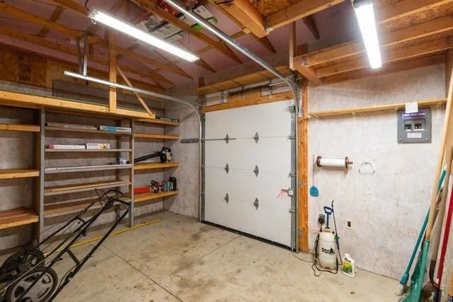 $750,000 | 27130 89th Street, Salem Lakes, WI 53168