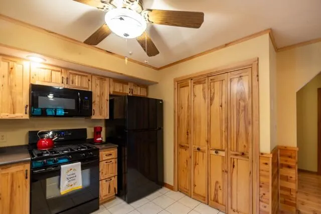 $750,000 | 27130 89th Street, Salem Lakes, WI 53168