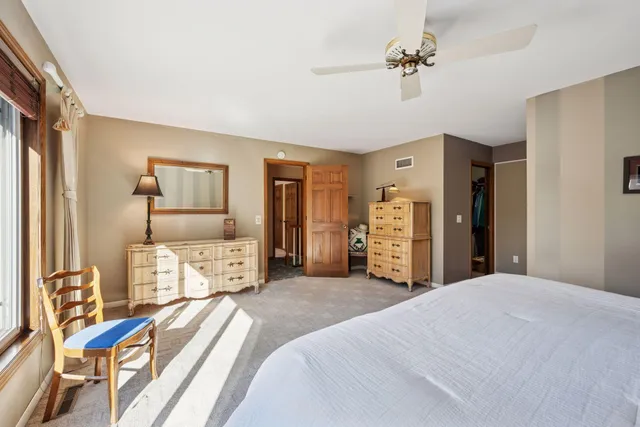 $574,900 | 525 Sycamore Lane North, Plymouth, MN 55441