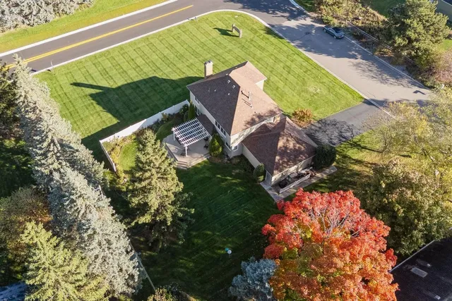 $574,900 | 525 Sycamore Lane North, Plymouth, MN 55441