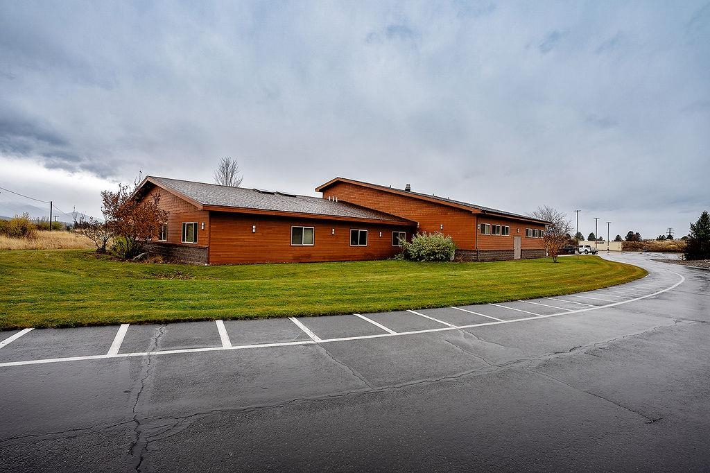 6701 North Idaho Road Newman Lake, WA 99025 - Photo 3 of 49