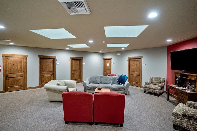 $2,999,999 | 6701 North Idaho Road, Newman Lake, WA 99025