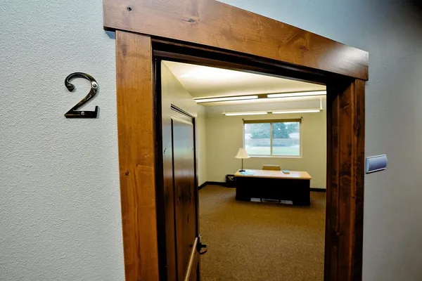 $2,999,999 | 6701 North Idaho Road, Newman Lake, WA 99025