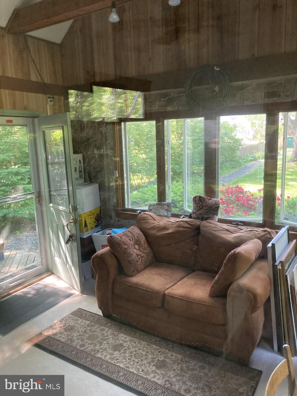 43 Diverty Road Pennington, NJ 08534 - Photo 7 of 13 Gallery Image 7