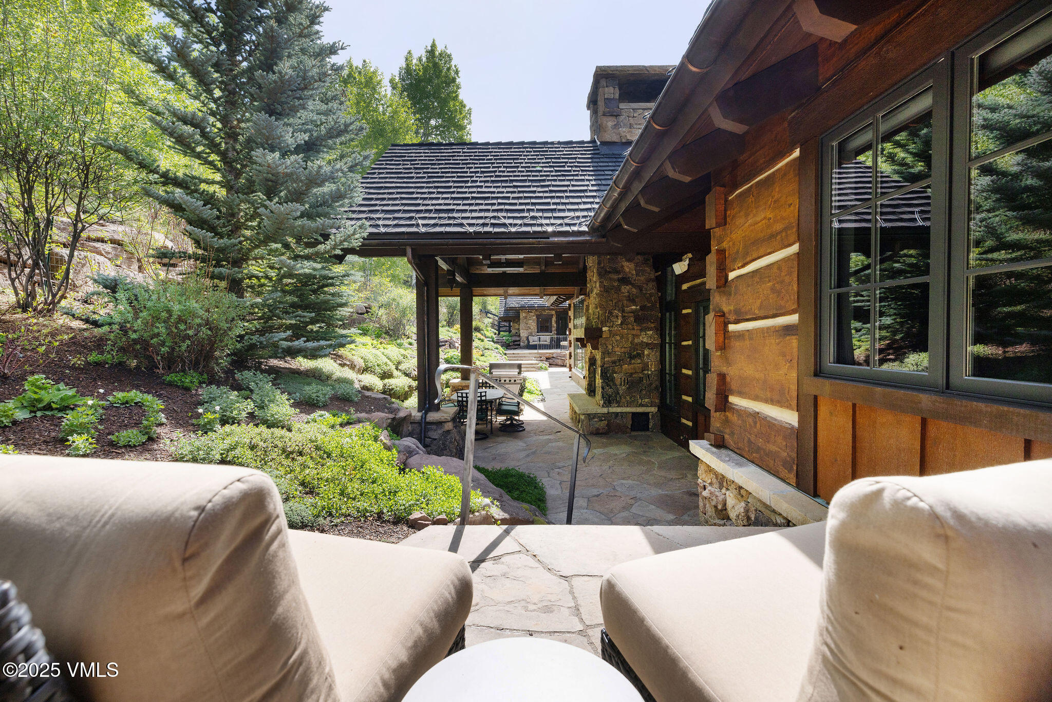 1724 Paintbrush Avon, CO 81620 - Photo 27 of 37 Guest Suite_2 Patio