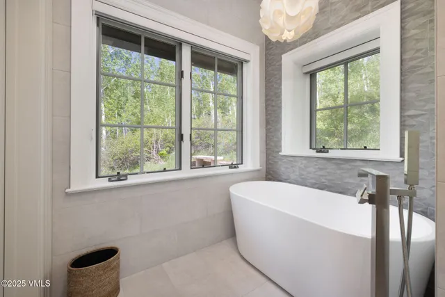 $6,875,000 | 1724 Paintbrush, Avon, CO 81620