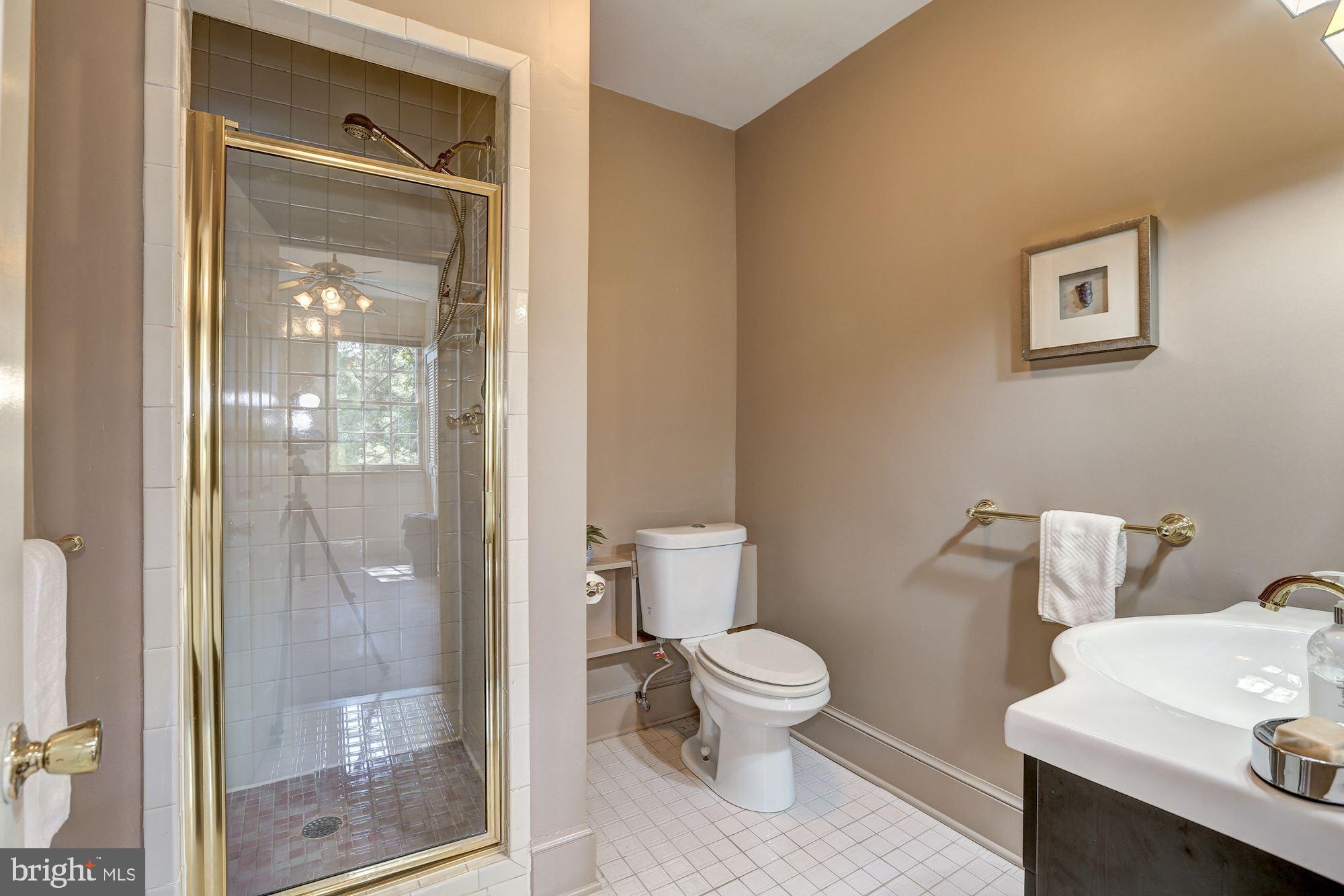 3223 Klingle Road Northwest Washington, DC 20008 - Photo 25 of 42 En Suite Bathroom