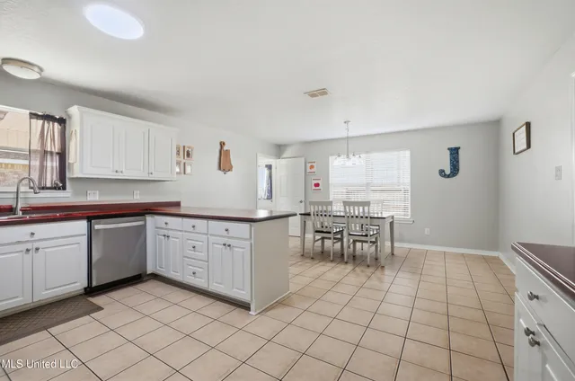 $209,500 | 10411 3rd Avenue, D'Iberville, MS 39540