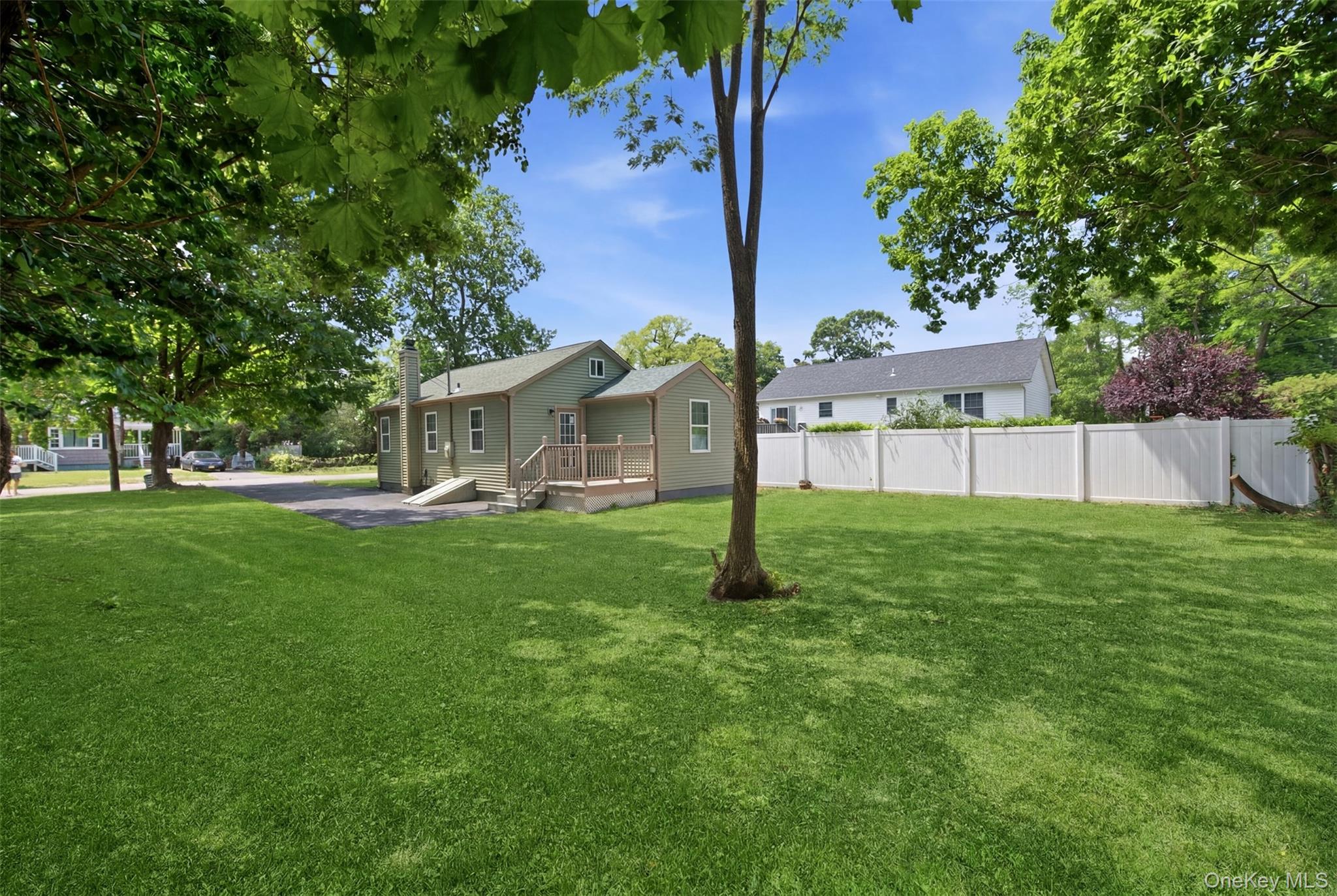 19 Lacrosse Road Mastic Beach, NY 11951 - Photo 22 of 26