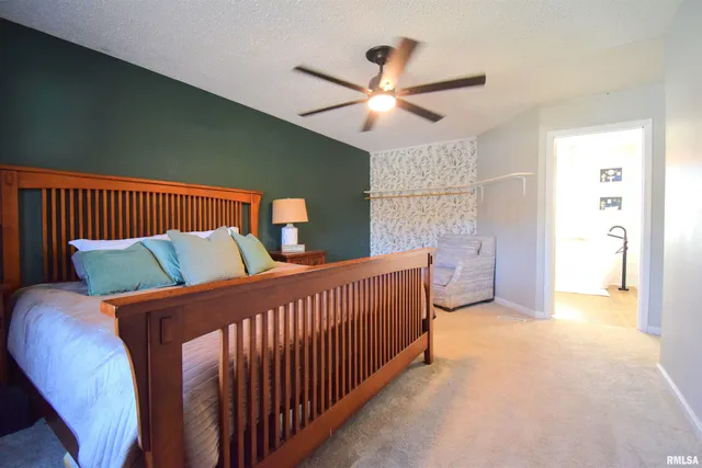 $265,000 | 4419 Woodglen Lane, Mount Vernon, IL 62864