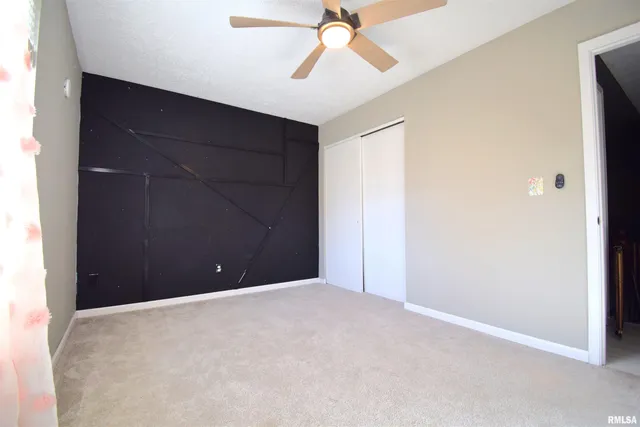 $265,000 | 4419 Woodglen Lane, Mount Vernon, IL 62864