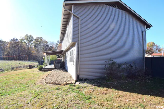 $265,000 | 4419 Woodglen Lane, Mount Vernon, IL 62864