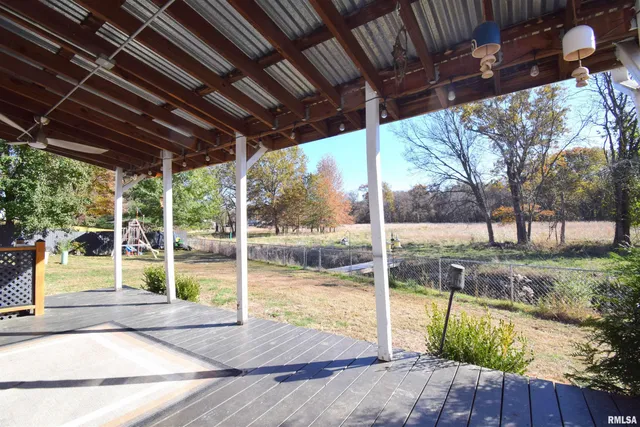 $265,000 | 4419 Woodglen Lane, Mount Vernon, IL 62864