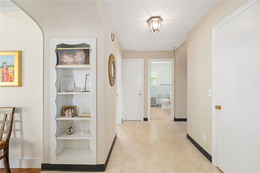 118 Beach Road Bristol, RI 02809 - Photo 12 of 24