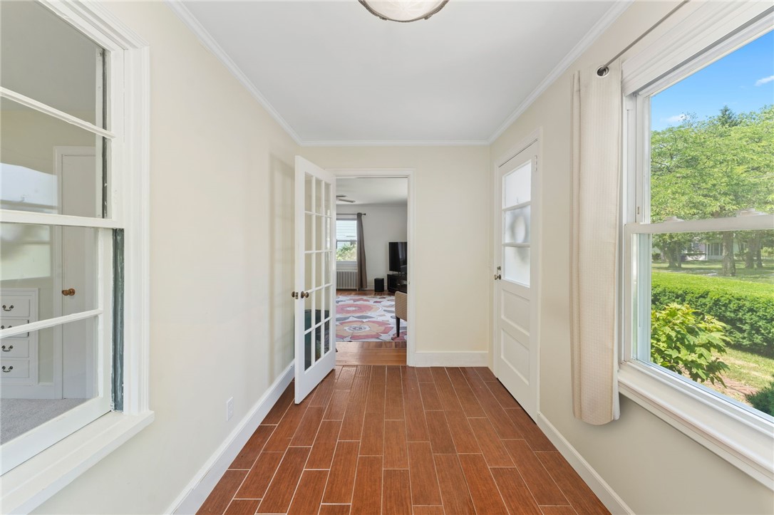 118 Beach Road Bristol, RI 02809 - Photo 10 of 24