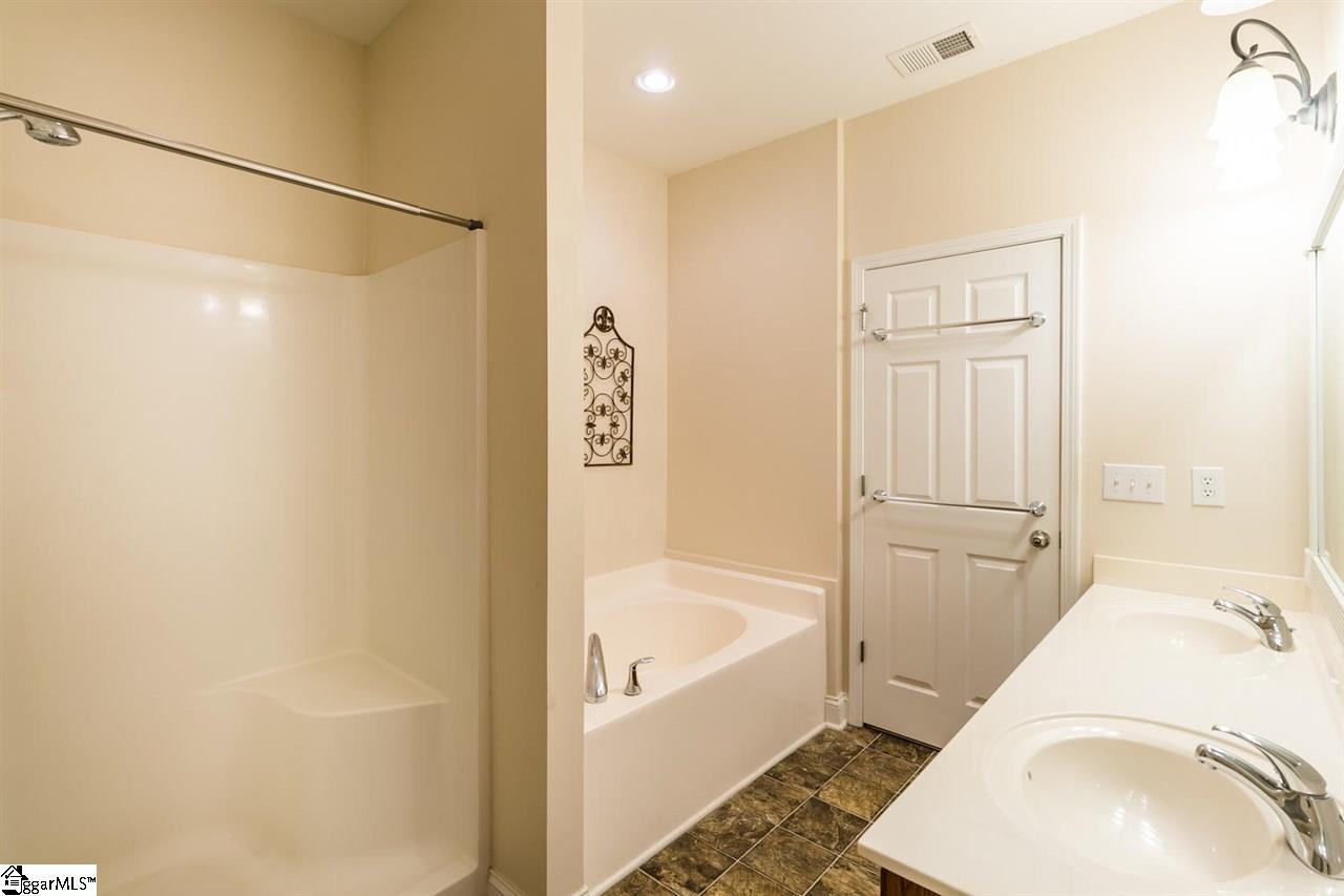 138 Trailside Lane Greenville, SC 29607 - Photo 13 of 22