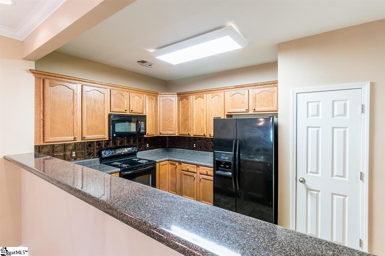 138 Trailside Lane Greenville, SC 29607 - Photo 4 of 22