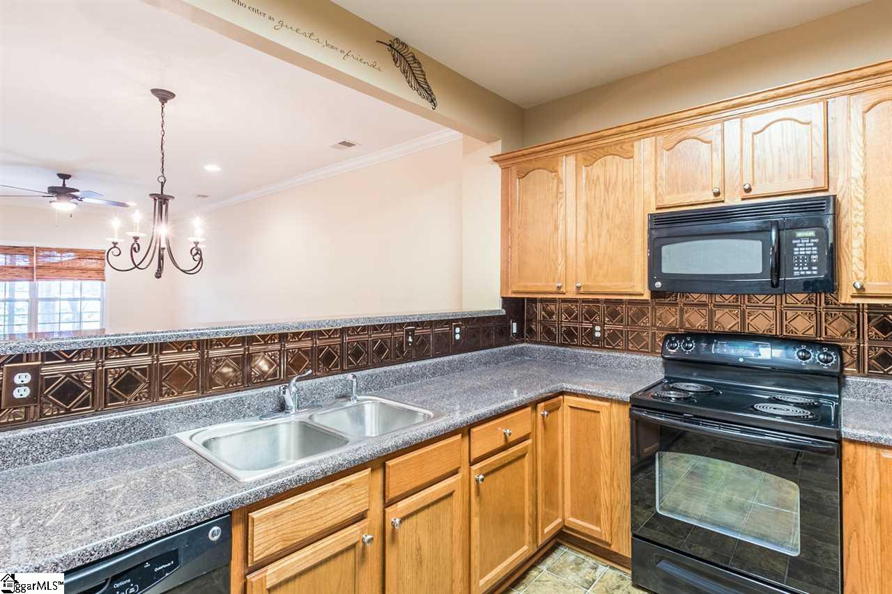 138 Trailside Lane Greenville, SC 29607 - Photo 6 of 22