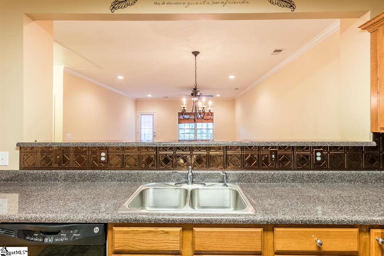 138 Trailside Lane Greenville, SC 29607 - Photo 7 of 22