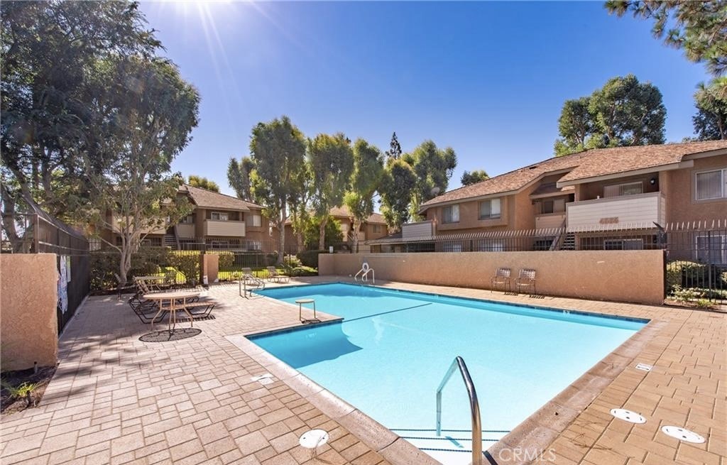 4545 Alamo Street, Unit G Simi Valley, CA 93063 - Photo 3 of 13