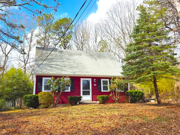 $549,000 | 11 Webquish Lane, Mashpee, MA 02649