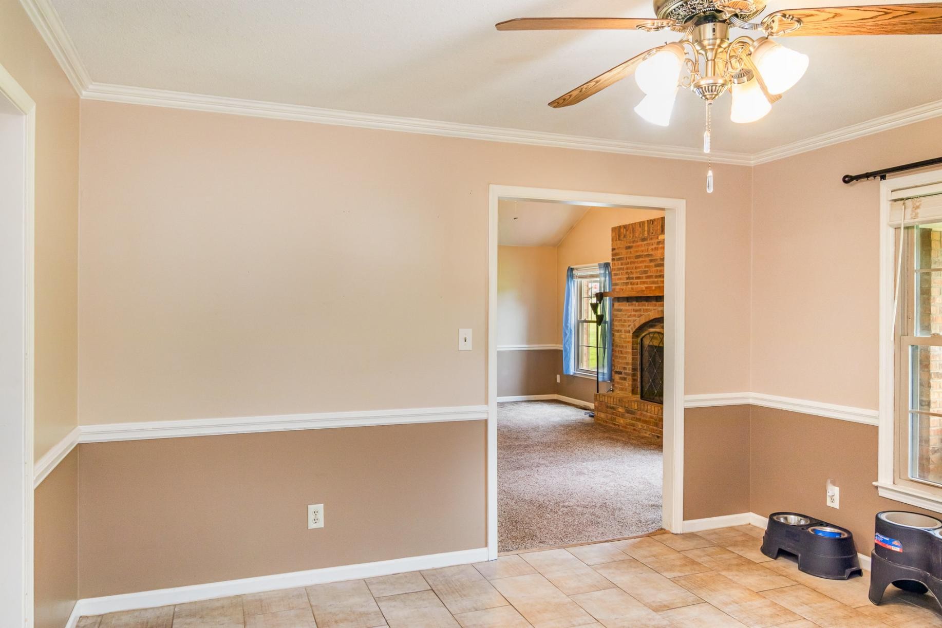 712 Rossview Road Clarksville, TN 37043 - Photo 11 of 30 Gallery Image 11