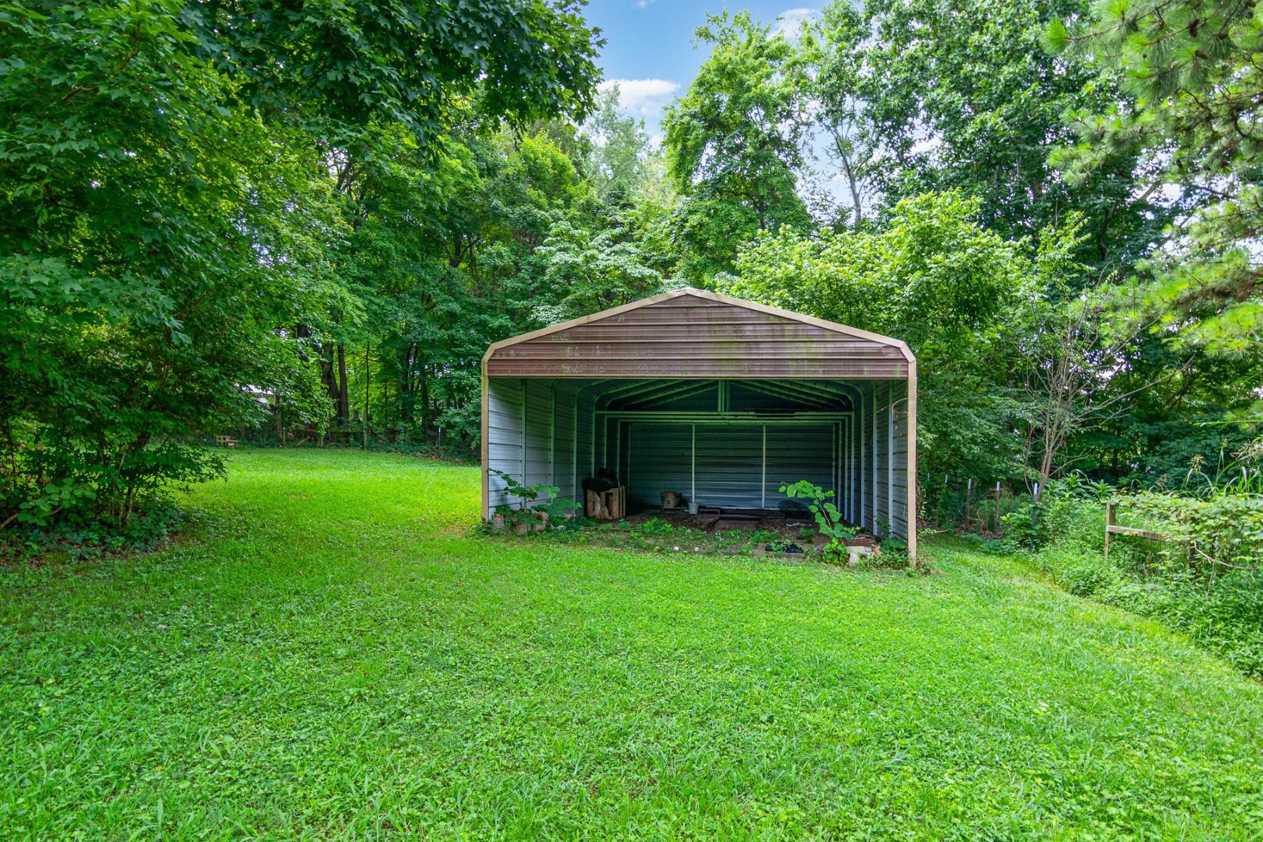 712 Rossview Road Clarksville, TN 37043 - Photo 30 of 30 Gallery Image 30