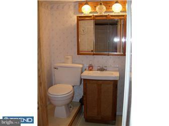 5219 North Springfield Road Clifton Heights, PA 19018 - Photo 7 of 9